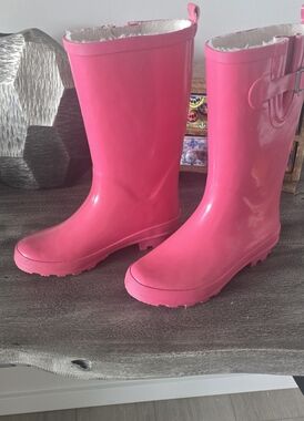 Women’s Pink Waterproof Rain Boots